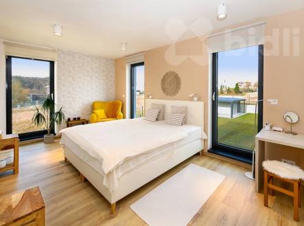 Prodej bytu 3+kk, 120 m2, zahrada 205 m2, garáž, parkovací stání, Zlín | Prodej bytu, 3+kk, 120 m²