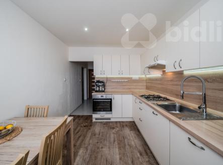 Prodej,  byt 3+1, ul. Plk. Rajmunda Prchaly, Ostrava - Poruba | Prodej bytu, 3+1, 86 m²