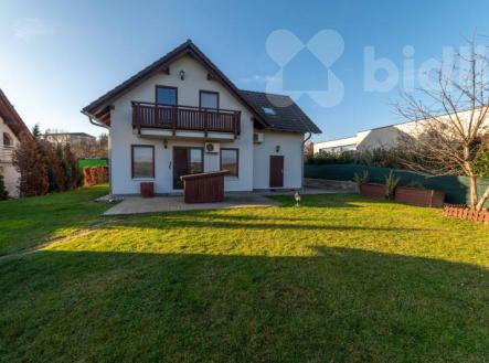 Prodej rodinného domu v obci Veselá u Zlína | Prodej - dům/vila, 200 m²