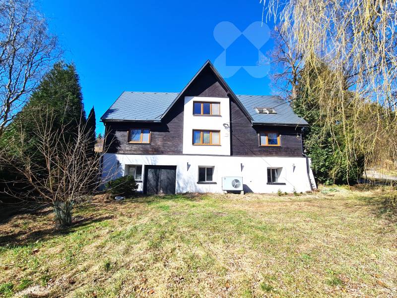 Pronájem bytu, 3+1, 125 m&#178;, Nýdek