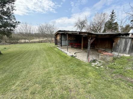 Nemovitost s velkým pozemkem 2696 m2, Chrášťany, Hulín | Prodej - dům/vila, 100 m²