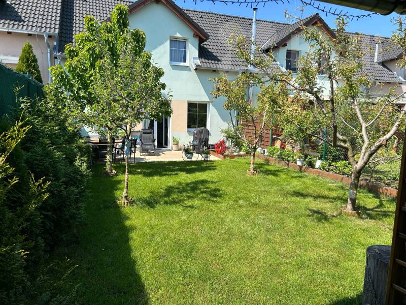 Prodej rodinného domu, 120 m&#178;, Postřižín