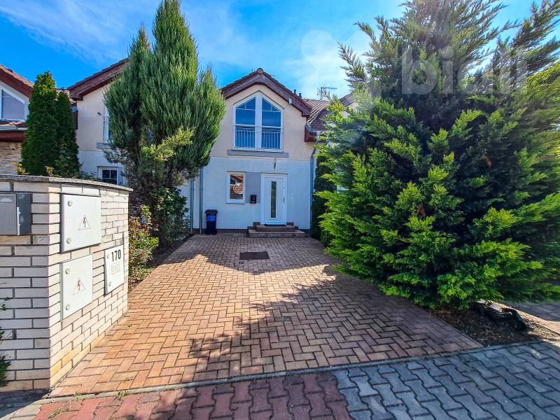 Prodej rodinného domu, Bašť - Brandýská, pozemek 165 m2