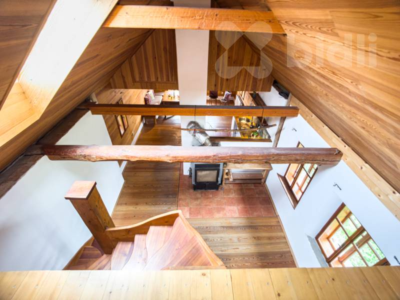 Poloroubenka 121 m2, pozemek 4485 m2 s možností výstavby