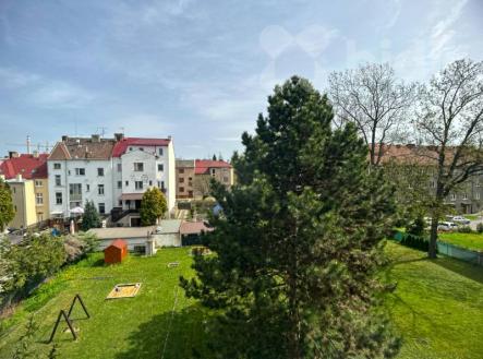 Byt 2+1 se zahradou - Olomouc-Nové Sady | Prodej bytu, 2+1, 45 m²