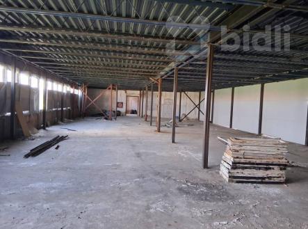 Prodej skladové (výrobní, skladové, administrativní) haly Moravská Nová Ves | Prodej - komerční objekt, sklad, 691 m²