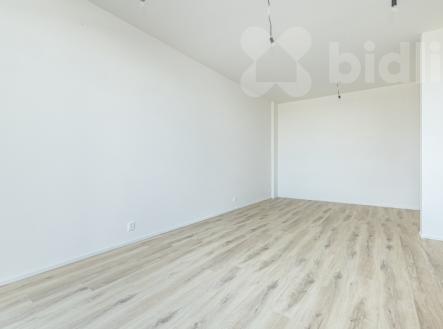 Bytová jednotka 1+kk, 40,9 m2 s předzahrádkou 18,2 m2 | Prodej bytu, 1+kk, 43 m²