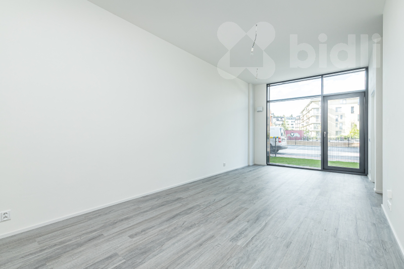Bytová jednotka 1+kk, 40,6 m2 d předzahrádkou 15,4 m2