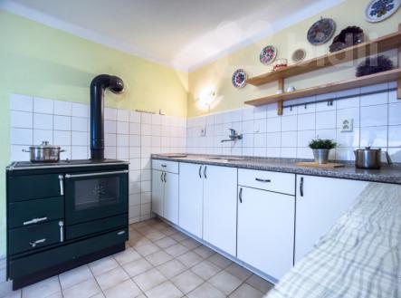Rodinný dům 105 m2, 2+1, pozemek 1313 m2 | Prodej - dům/vila, 105 m²