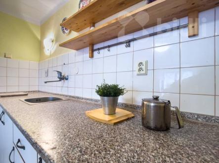 Rodinný dům 105 m2, 2+1, pozemek 1313 m2 | Prodej - dům/vila, 105 m²