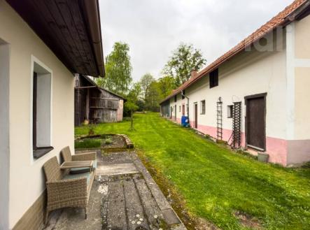 Rodinný dům 105 m2, 2+1, pozemek 1313 m2 | Prodej - dům/vila, 105 m²
