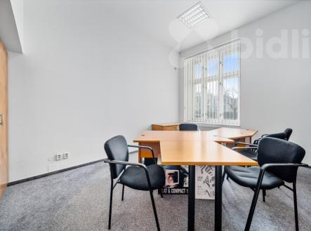 Pronájem reprezentativní kanceláře, centrum Hradec Králové | Pronájem - kanceláře, 80 m²