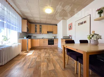 Exkluzivní prodej rodinný dům 3+1, pozemek 455 m2, Ledce | Prodej - dům/vila, 96 m²