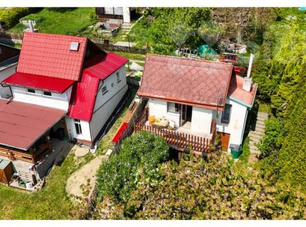Prodej chaty 31 m2, pozemek 566 m2, Stochov - Na Holubíně | Prodej - chata/rekreační objekt, 65 m²