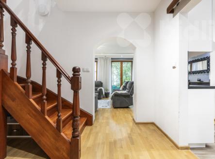 Prodej nově postaveného rod. domu 5+1, 160m2, pozemek 591m2, Jeneč, ul. Unhošťská | Prodej - dům/vila, 160 m²