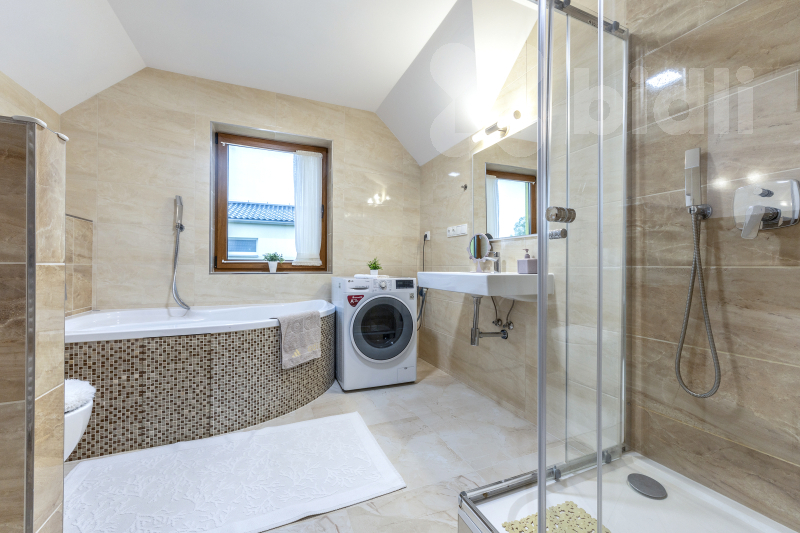 Prodej novostavby RD, 5+1/Terasa,Garáž, 160m2, pozemek 591m2, Jeneč, ul. Unhošťská