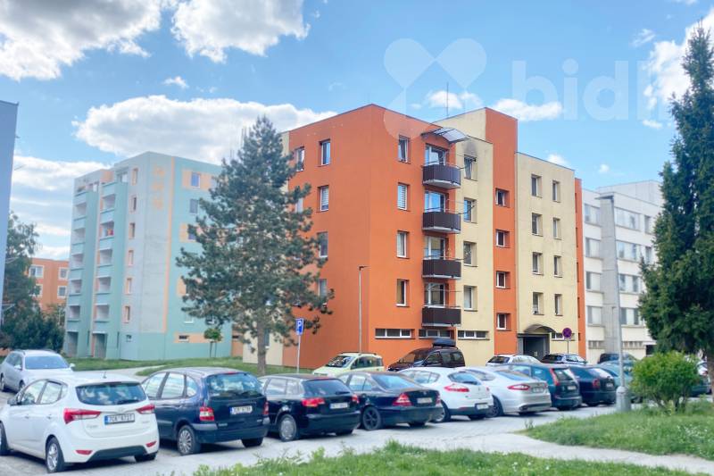 Pronájem nevybaveného bytu 2+kk, 45 m2 - Hlinecká ulice, Týn nad Vltavou