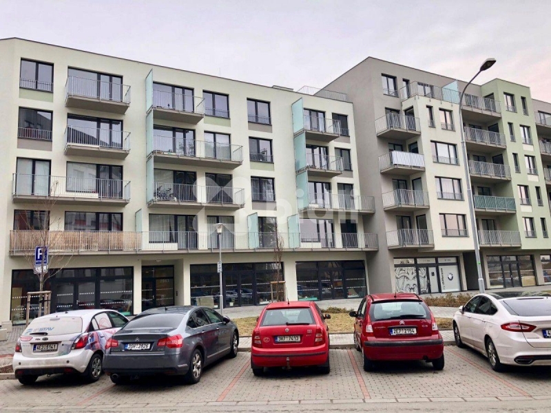 Pronájem, Byt 2+kk, 65m2, Pardubice, K Vinici