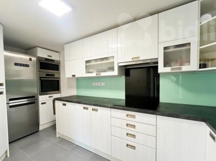 Pronájem mezonetového bytu 3+kk, ulice v Domově, Praha - Žižkov | Pronájem bytu, 3+kk, 115 m²