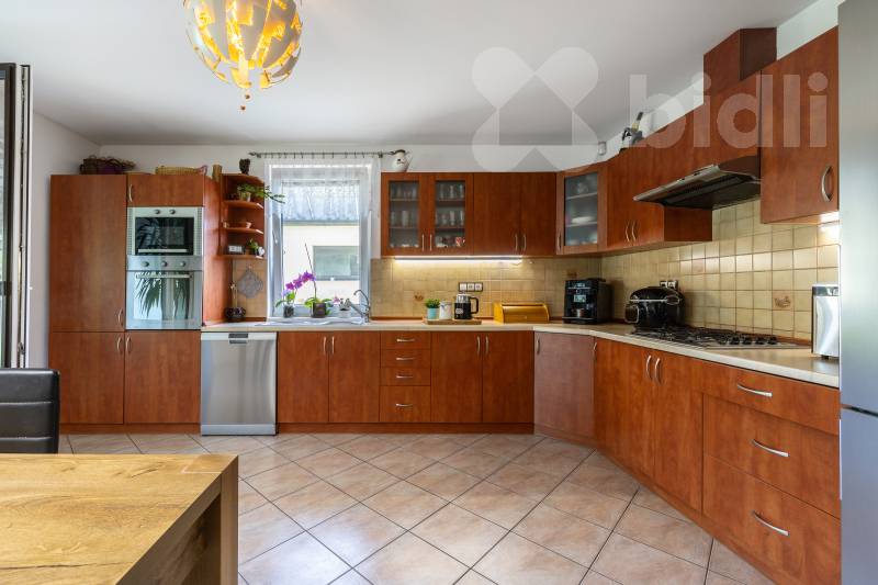 Prodej rodinného domu 3+1, 127 m&#178;, pozemek 1036 m&#178; - Velká Bučina