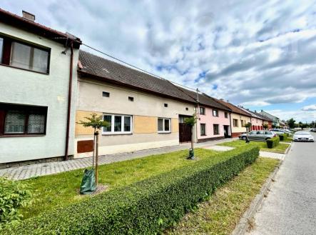Rodinný dům Tlumačov | Prodej - dům/vila, 105 m²