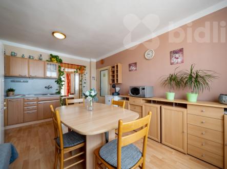 Prodej, rodinný dům, Poděbrady | Prodej - dům/vila, 170 m²