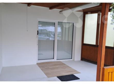 Prodej zahrady 601 m2, se zahradním domkem 40 m2 a garáží 19 m2 | Prodej - malý objekt/garáž