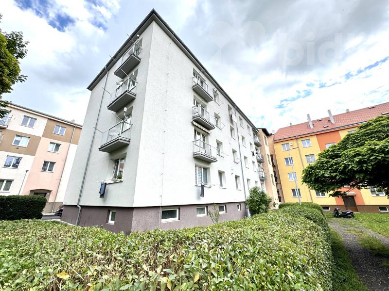 Pronájem bytu 3+1, 64m2, Duchcov, ul. Družby č. 13/1275
