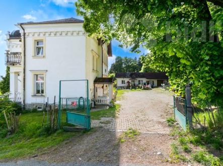 Foto Zámeček Milada | Prodej - dům/vila, 250 m²