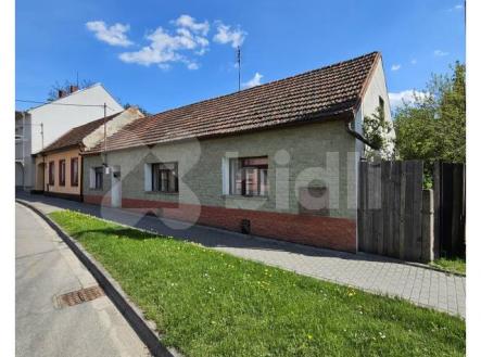 dům z boku | Prodej - dům/vila, 72 m²