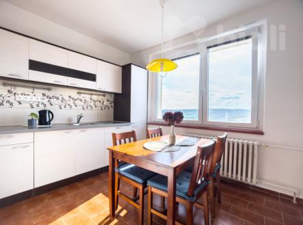 Prodej bytu 3+1 82 m2 s výhledem - Teyschlova, Brno-Bystrc | Prodej bytu, 3+1, 78 m²
