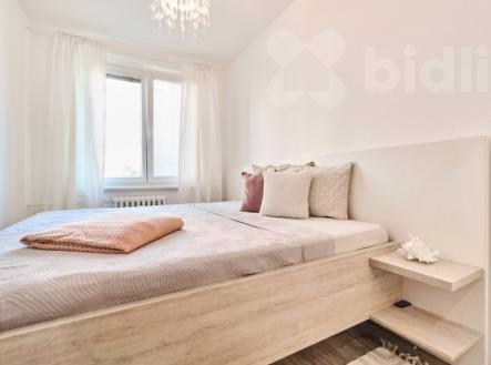Prodej bytu v 1.NP/4 - 4+kk, 77m2, balkón 5 m2, sklep 2m, Brno - Líšeň | Prodej bytu, 4+kk, 84 m²