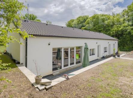Krásný rodinný dům 4+kk s pozemkem 1064m2, Stříbrná Skalice | Prodej - dům/vila, 128 m²