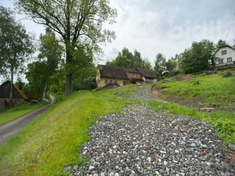 Chalupa s výhledem v Podkrkonoší - k rekonstrukci, Libňatov