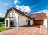 Prodej - dům/vila, 208 m²