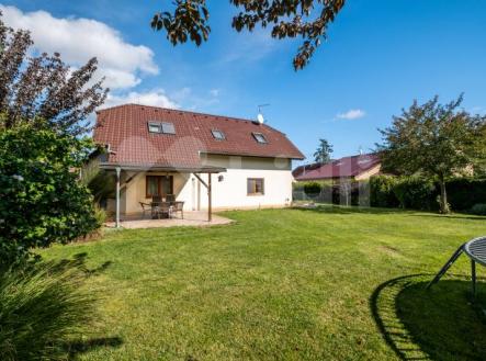 Prodej - dům/vila, 208 m² obrázek
