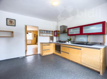 Prodej Rodinný dům 2x 3+1, 1x 2+1, pozemek 601 m2, tř. Čsl. legií, České Budějovice 5 | Prodej - dům/vila, 288 m²