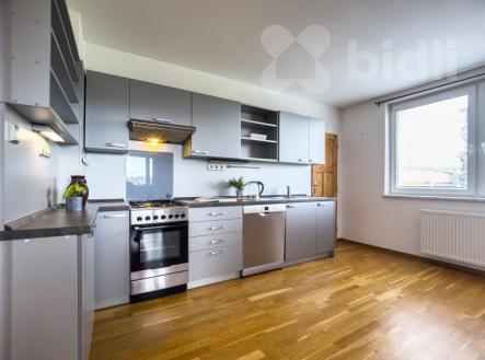 Prodej Rodinný dům 2x 3+1, 1x 2+1, pozemek 601 m2, tř. Čsl. legií, České Budějovice 5 | Prodej - dům/vila, 288 m²