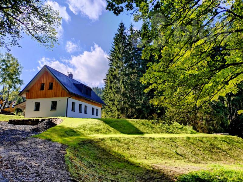 RD Smržovka 140 m2, pozemek 1000 m2