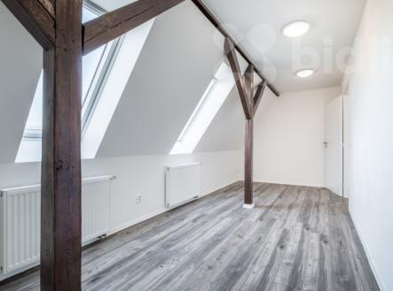 Podnájem bytu 2+kk, 49 m2, Klášterec nad Ohří, ul. Husova | Pronájem bytu, 2+kk, 51 m²