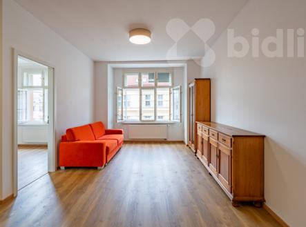 Citlivě zrekonstruovaný byt 3+kk u metra A k pronájmu | Pronájem bytu, 3+kk, 69 m²