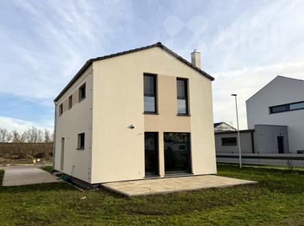 Prodej - dům/vila, 108 m²