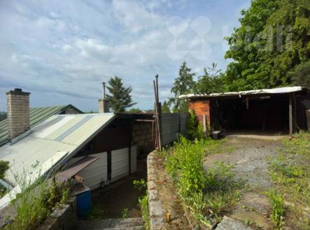Prodej 2/3 pozemku s krásným výhledem v Praze - Slivenci | Prodej - pozemek, zahrada, 656 m²