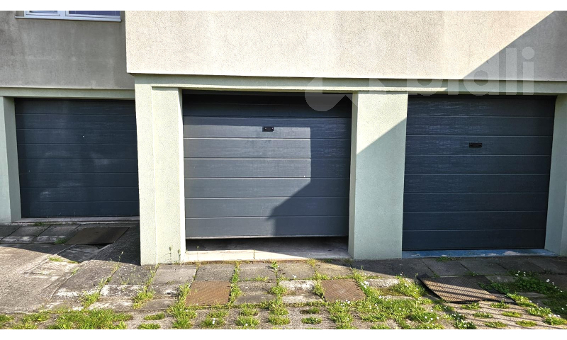 Prodej garáže 18,7 m², Praha - Zbraslav