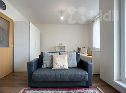 Prodej bytu 1+kk, 35 m&#178;, Klecany | Prodej bytu, 1+kk, 31 m²