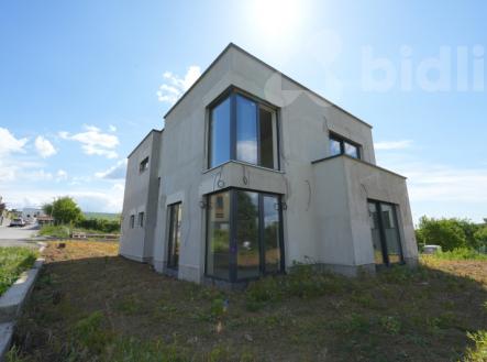 Prodej Vily A - ul. Jabloňová, Želešice | Prodej - dům/vila, 195 m²