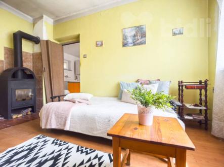 Rodinný dům 4+1 s velkou zahradou Malá Čermná | Prodej - dům/vila, 136 m²