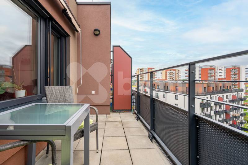 Prodej bytu 4+kk, 114m2, 2xT, garážové stání, sklep, Letňany, Praha