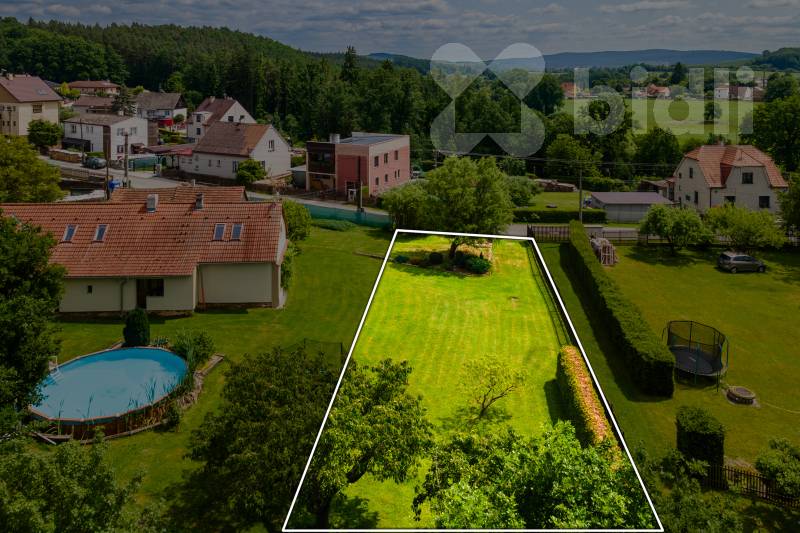 Prodej pozemku pro bydlení 800 m&#178; - Zdemyslice, okr. Plzeň-jih