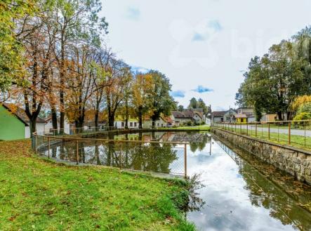Prodej vesnické usedlosti v Černově | Prodej - dům/vila, 242 m²